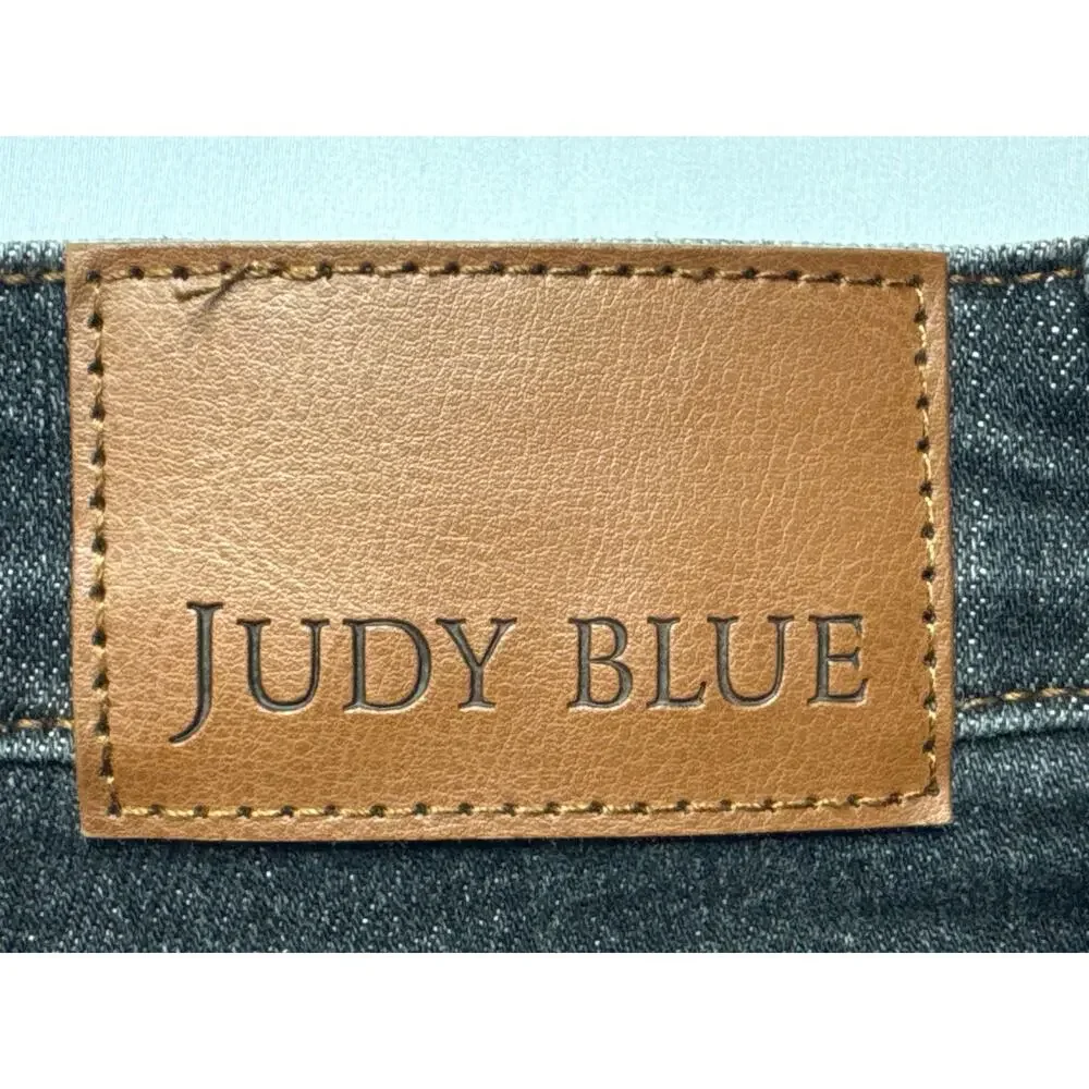 Judy Blue Women's Slim Fit Stretch Gray Jeans - Size 7/28 (28x29)‎